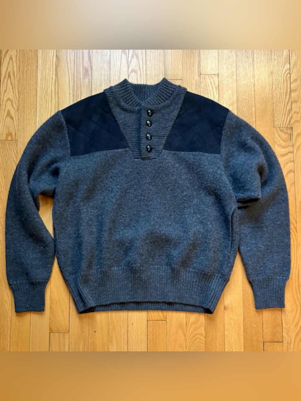 Vintage Woolrich Men’s Logan Summit Henley Sweater 100% Wool Large Gray Black